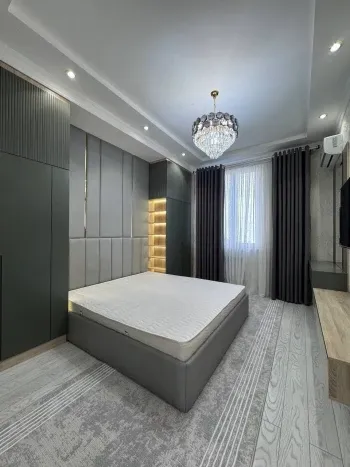 100 м², 4-комн. квартира, 7/9-1