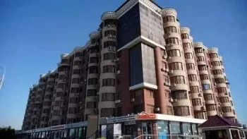 111 м², 4-комн. квартира, 4/9-0