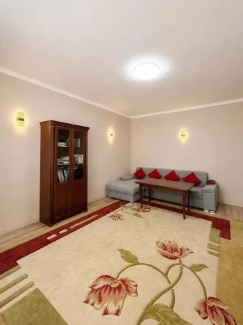 95 м², 4-комн. квартира, 5/8-2