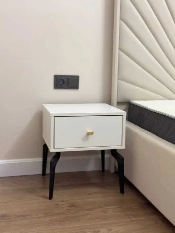 90 м², 3-комн. квартира, 1/8-1