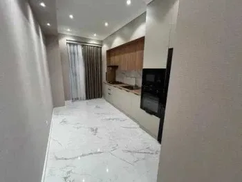 108 м², 3-комн. квартира, 2/10-0