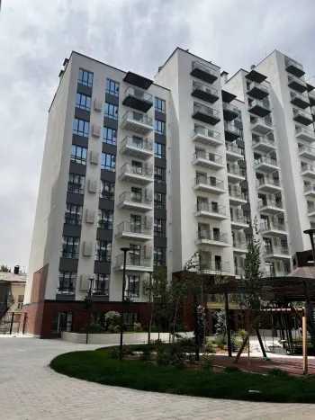 117 м², 4-комн. квартира, 4/14-1