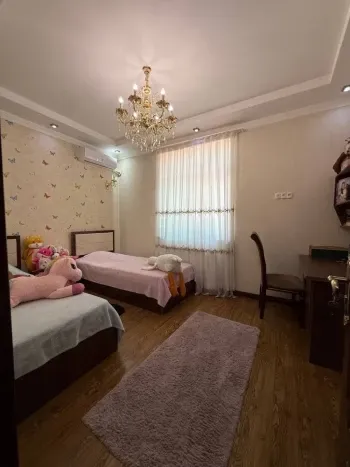 100 м², 4-комн. квартира, 3/8-1