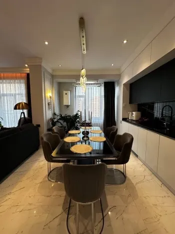 70 м², 2-комн. квартира, 8/10-3