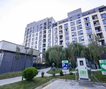 121 м², 4-комн. квартира, 6/9-0