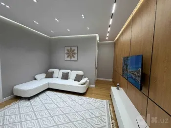 62 м², 3-комн. квартира, 3/8-1