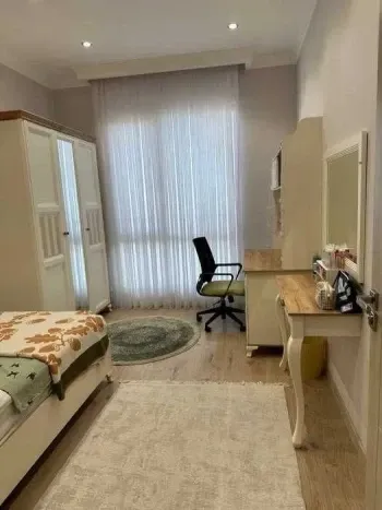 100 м², 5-комн. квартира, 8/13-0