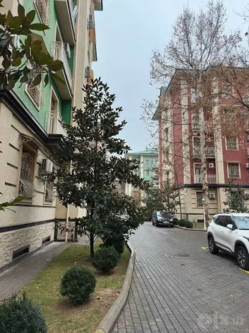 74 м², 3-комн. квартира, 2/5-1