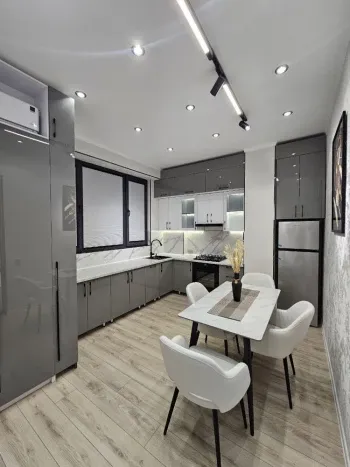 60 м², 2-комн. квартира, 7/14-2