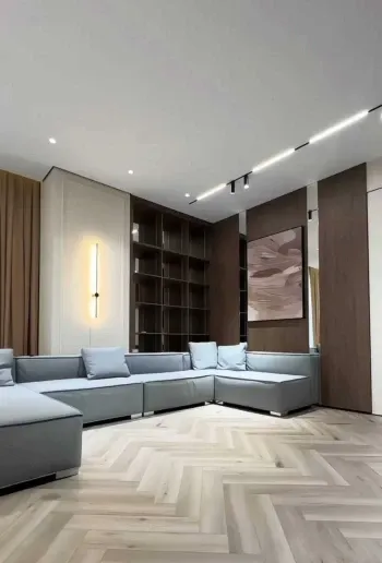 320 м², 5-комн. квартира, 7/8-1