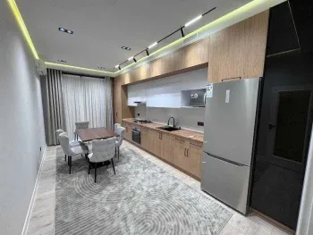 138 м², 3-комн. квартира, 7/12-1