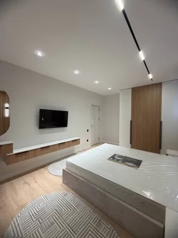 61 м², 2-комн. квартира, 2/9-1