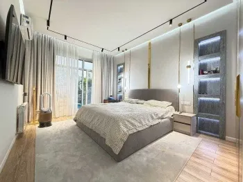 80 м², 2-комн. квартира, 4/12-2
