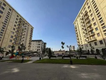 154 m², 5-xonali kvartira, 10/10-1