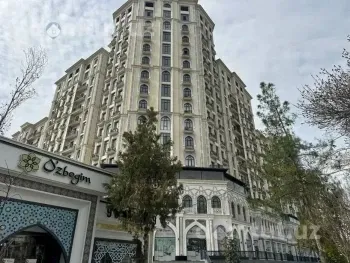 176 м², 5-комн. квартира, 2/14-0