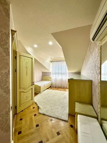 125 m², 4-xonali kvartira, 6/6-2