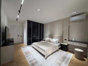 135 м², 3-комн. квартира, 7/10-3