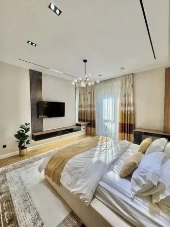 230 м², 4-комн. квартира, 9/10-2