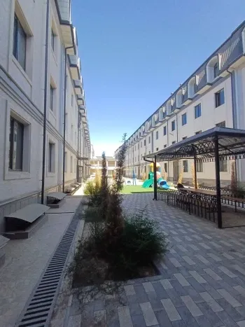 74 м², 2-комн. квартира, 2/3-3