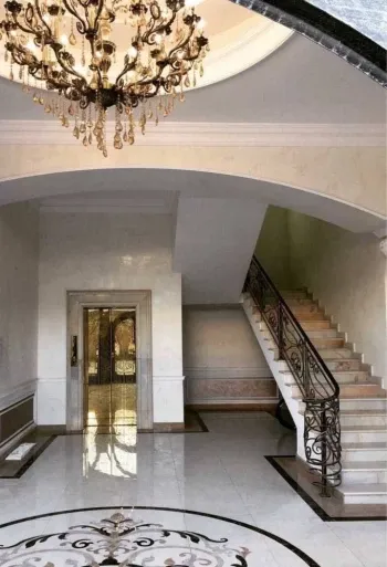 162 м², 5-комн. квартира, 8/9-2