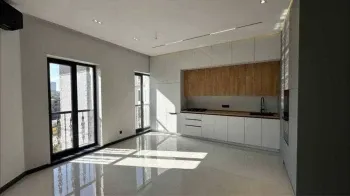 95 м², 3-комн. квартира, 8/10-0