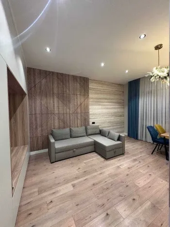 130 м², 4-комн. квартира, 5/6-3