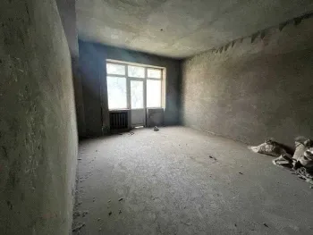 260 м², многокомнатная квартира, 3/6-3