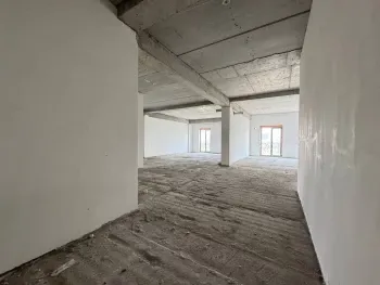 135 м², 4-комн. квартира, 4/10-1