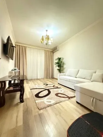 70 м², 3-комн. квартира, 8/8-2