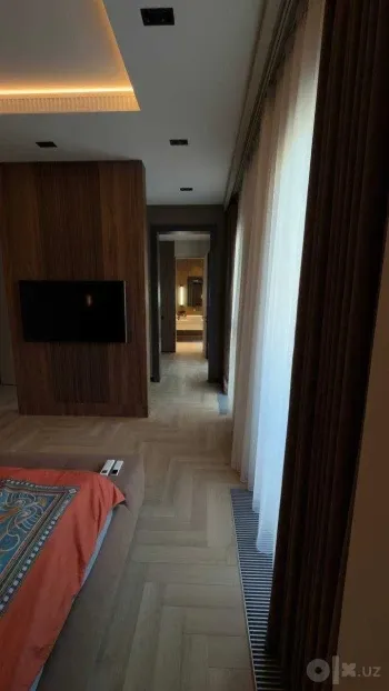 315 м², 4-комн. квартира, 9/11-3