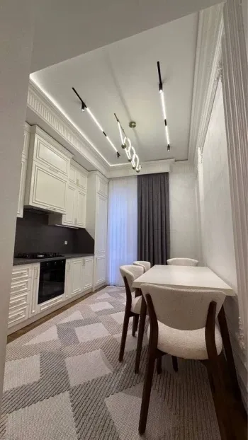 74 м², 3-комн. квартира, 3/10-2