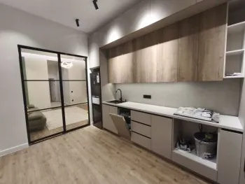 80 м², 3-комн. квартира, 4/10-3