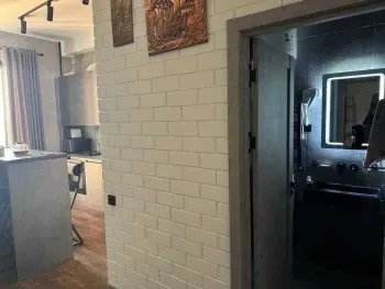 170 м², 4-комн. квартира, 8/9-3