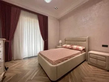 100 m², 3-xonali kvartira, 3/8-3