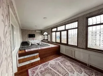 180 м², 4-комн. квартира, 7/9-1