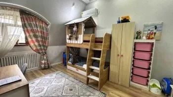 155 m², 4-xonali kvartira, 6/6-2