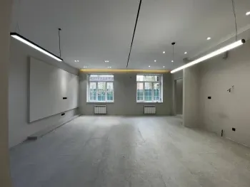 175 м², многокомнатная квартира, 1/9-0