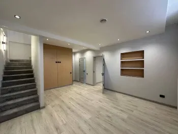 105 м², 3-комн. квартира, 1/9-3