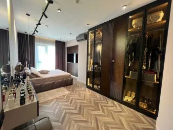 100 м², 3-комн. квартира, 5/25-1