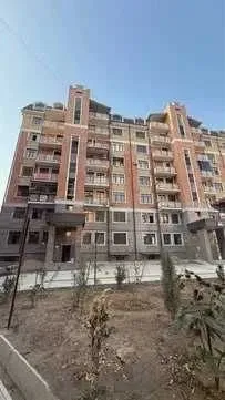 83 m², 2-xonali kvartira, 8/8-1