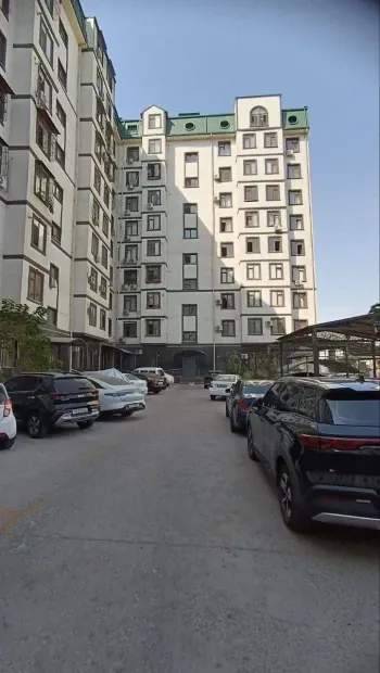 90 м², 4-комн. квартира, 10/10-0