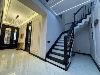 173 м², многокомнатная квартира, 9/10-3