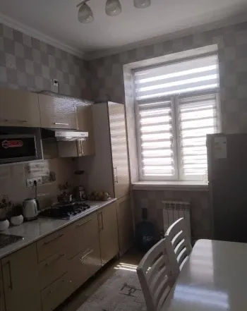 70 м², 3-комн. квартира, 8/8-3