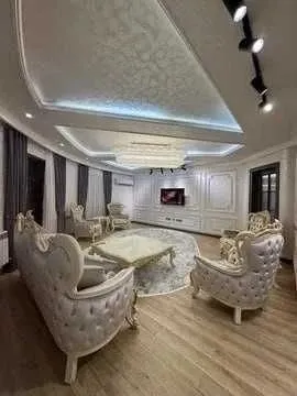 160 м², 4-комн. квартира, 3/10-0