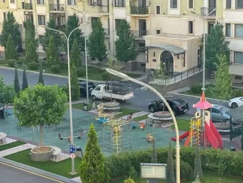 140 m², 4-xonali kvartira, 4/7-2