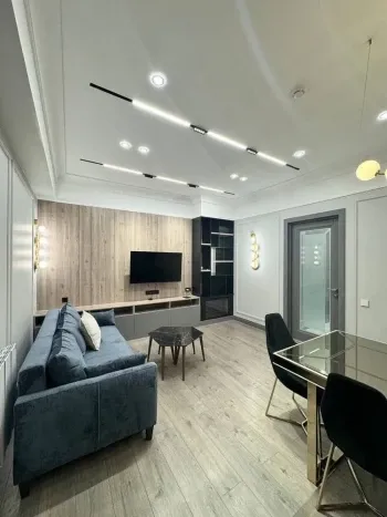 115 м², 3-комн. квартира, 3/12-0