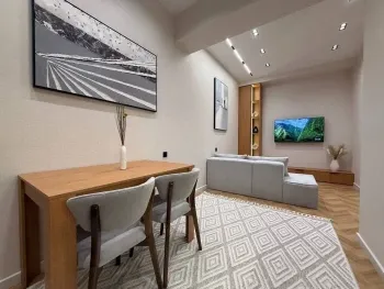 50 м², 2-комн. квартира, 1/10-2