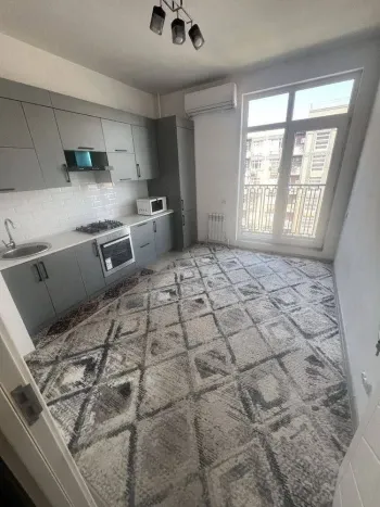 75 м², 3-комн. квартира, 8/9-0