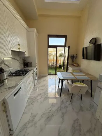 150 м², 3-комн. квартира, 7/7-3