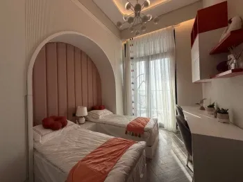 160 m², 5-xonali kvartira, 44/51-2